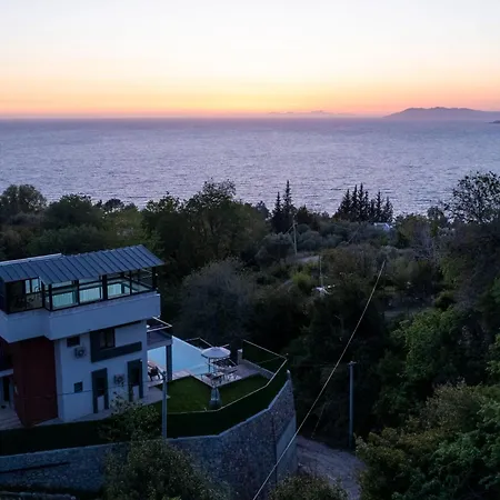 Villa Mariposa *
